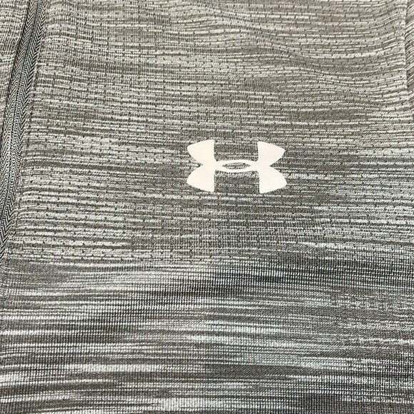Under Armour Heat Gear Fitted Men’s Size Medium Pre owned - Picture 3 of 9
